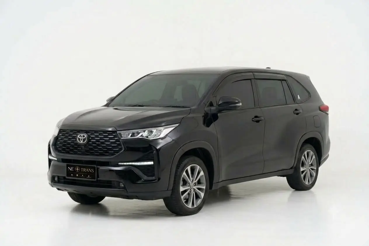 Toyota Innova Zenix