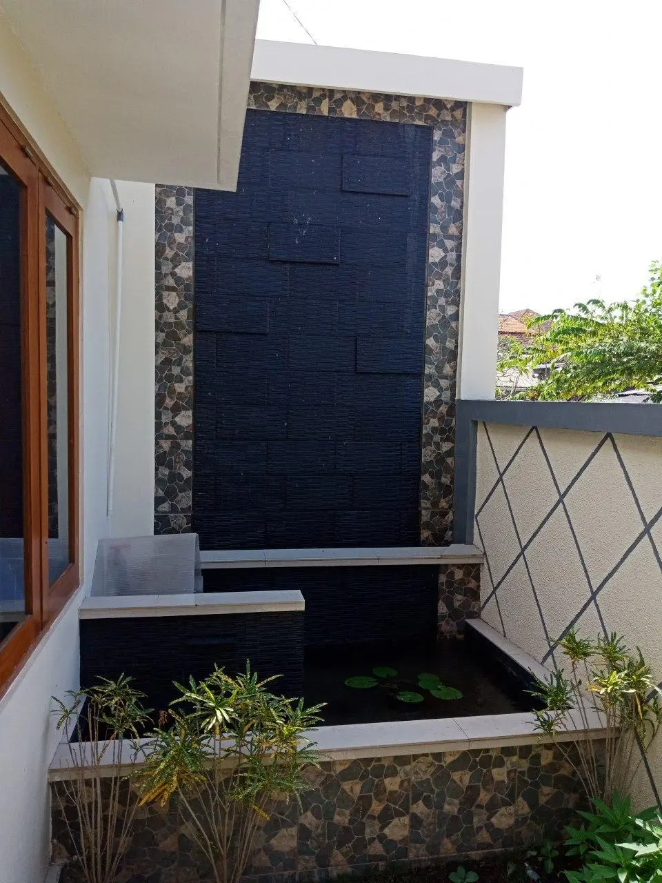 Rumah Minimalis Modern - Foto 2